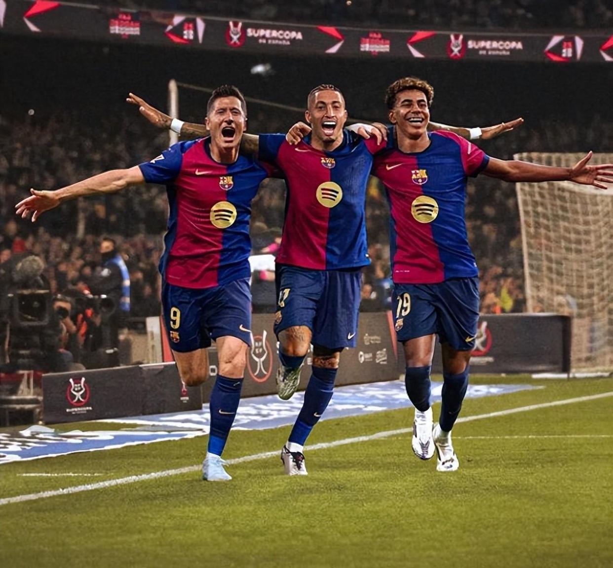 华体会登陆-包含巴萨险胜阿森纳,莱万乌龙送礼英超的词条 第2张 华体会登陆-包含巴萨险胜阿森纳,莱万乌龙送礼英超的词条 第2张