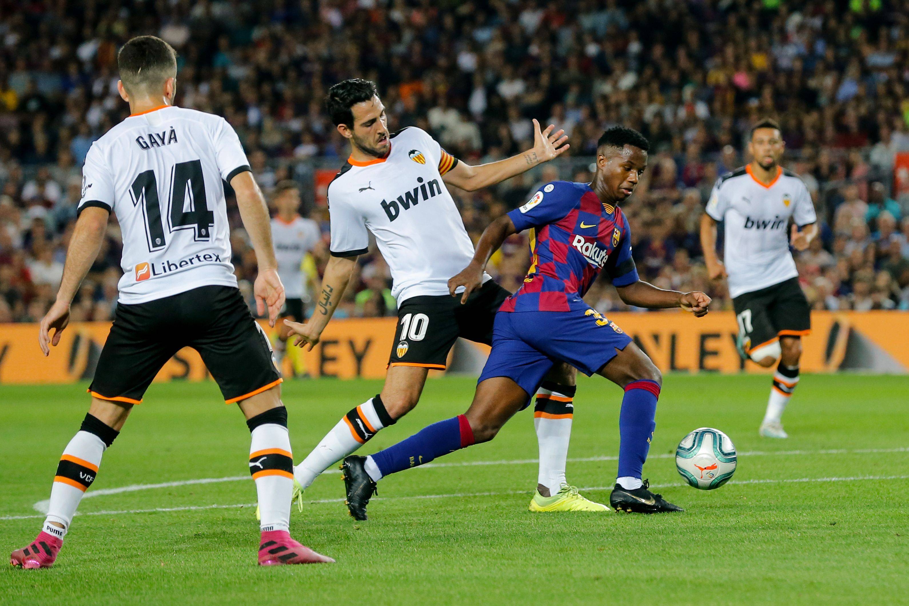 华体会app-关于足球赛场上的激烈对决，胜负难料的信息  第2张