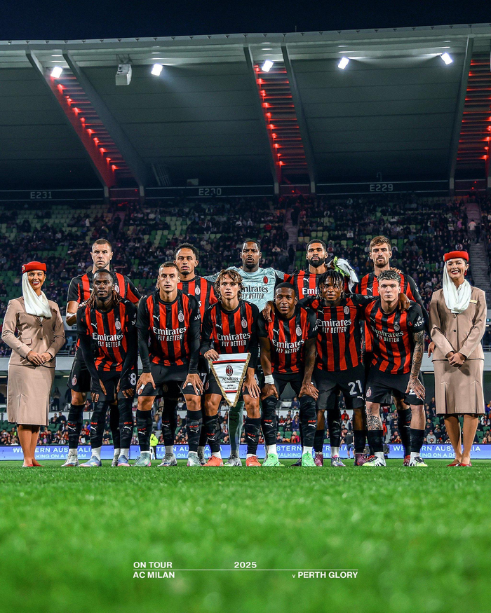 华体会hth-AC米兰绝杀曼联，贝尔梅开二度德甲的简单介绍  第1张