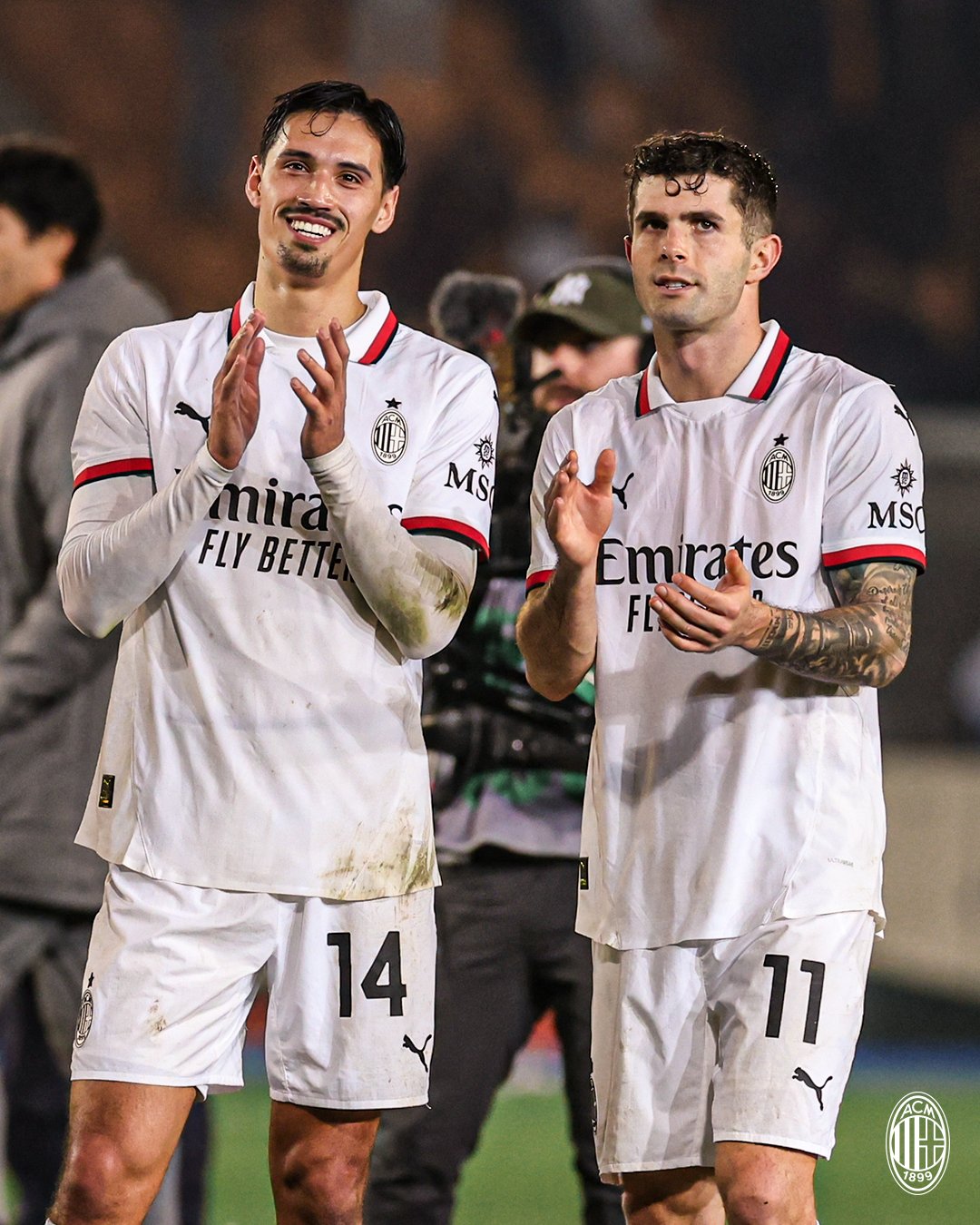 华体会hth-AC米兰绝杀曼联，贝尔梅开二度德甲的简单介绍  第2张